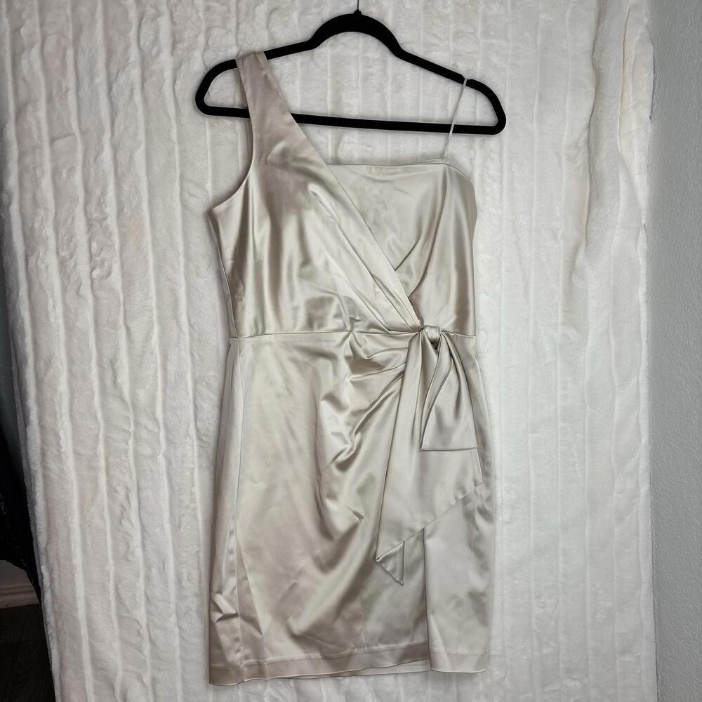 Lauren Ralph Lauren Black Label Cream Satin Cocktail Dress Size 8 NWT